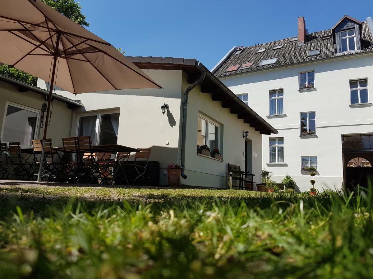 Pension Zum Birnbaum Brandenburg  Eksteriør billede